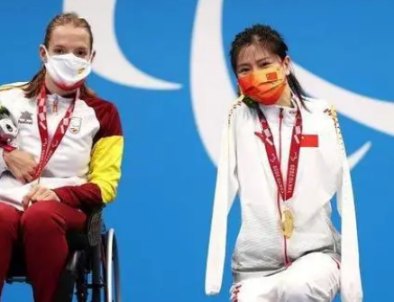 北京冬奥会中国奥运健儿获佳绩，奖牌数创中国冬奥会世界纪录