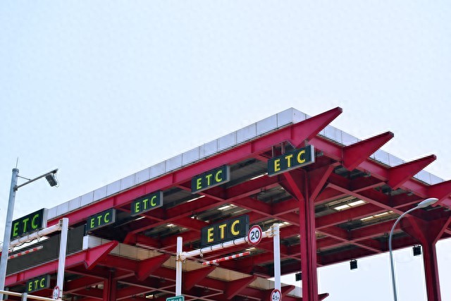 2026春节高速免费咋算？ETC新规则，别让返程路费多花几百
