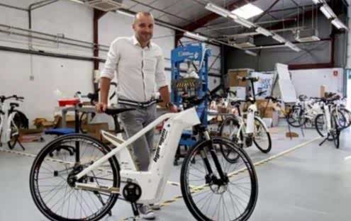 汽车拥堵催生电动车,如今电动车也限号,出行咋兼顾环保便利?